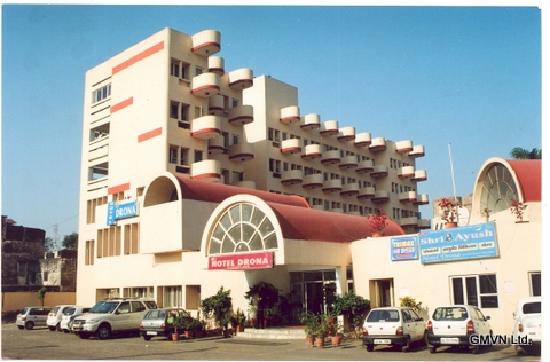 hotel-drona-namaste-dehradun