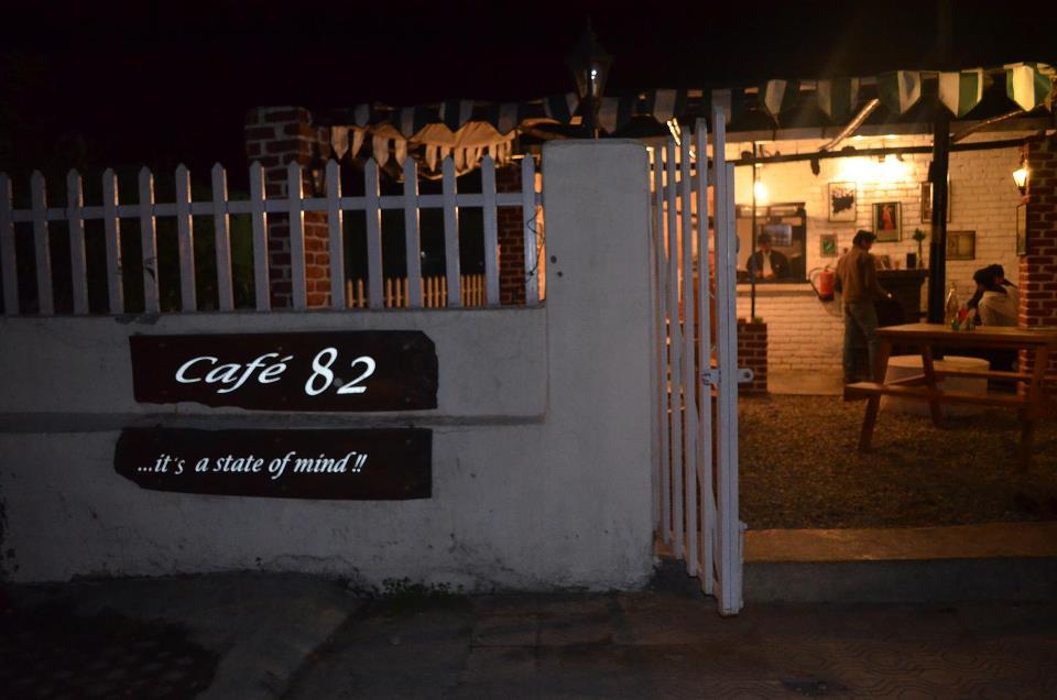 cafe-82-namaste-dehradun